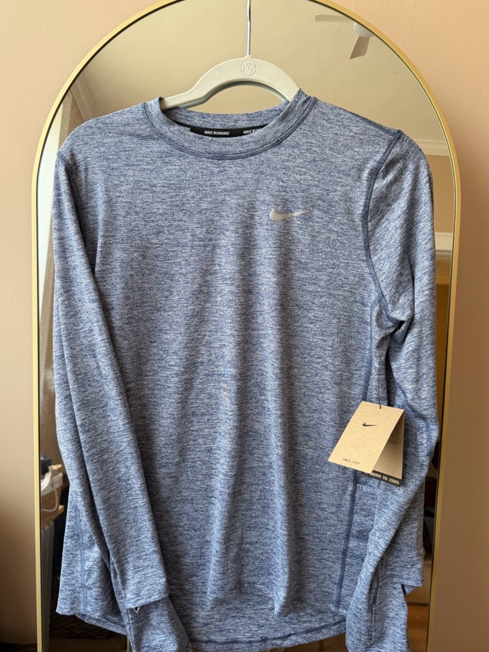 Nike women’s  Long-Sleeve Heathered Blue Performance Shirt Medium